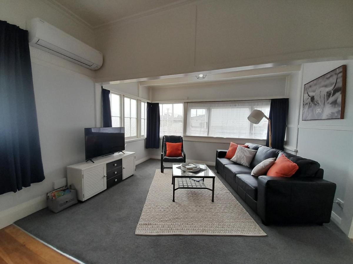 Character 1-Bedroom Unit Masterton Exterior photo