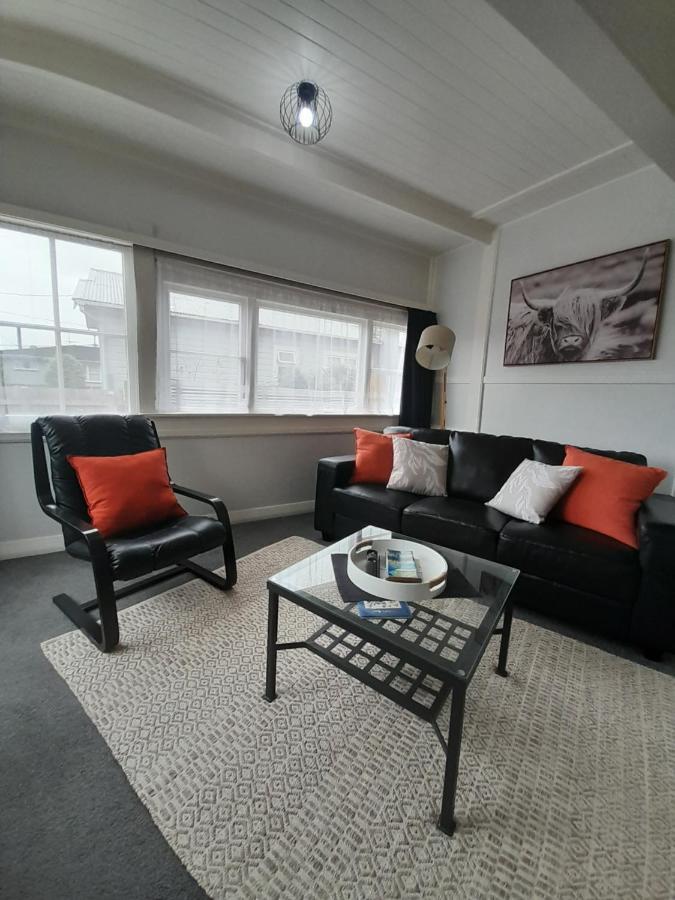 Character 1-Bedroom Unit Masterton Exterior photo